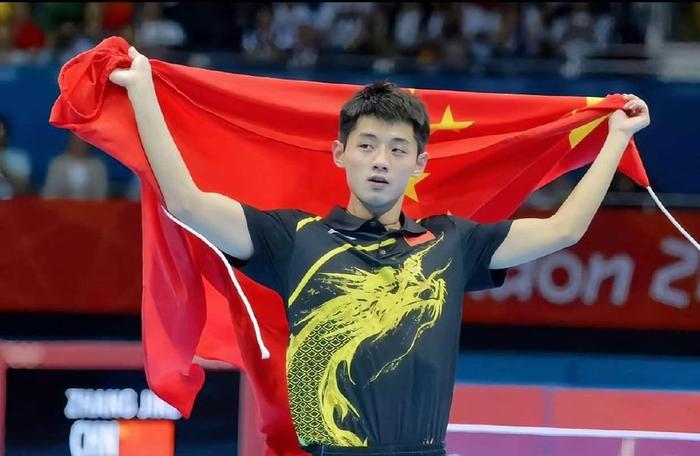 37岁张继科近况，还清千万欠款与明星频传绯闻，跌落神坛仍是赢家