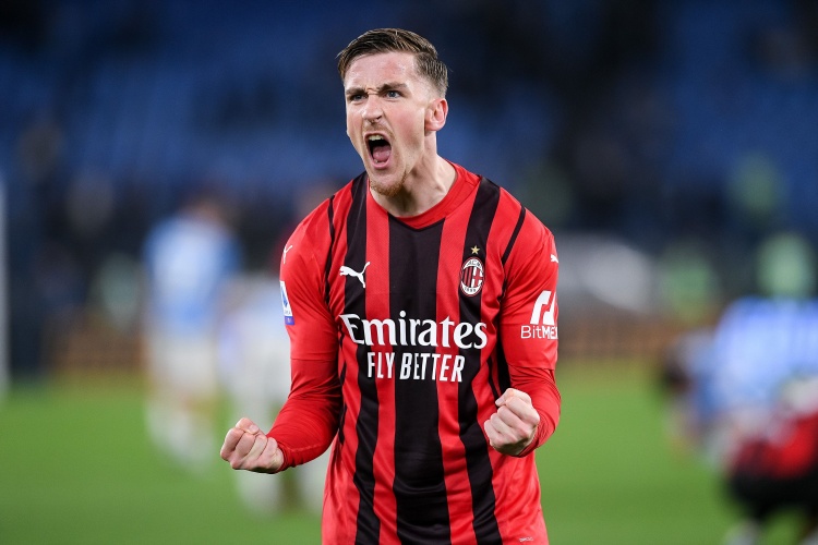 开云体育APP下载-斯基拉：萨勒马科尔斯接近与米兰续约，年薪将涨至300万欧元